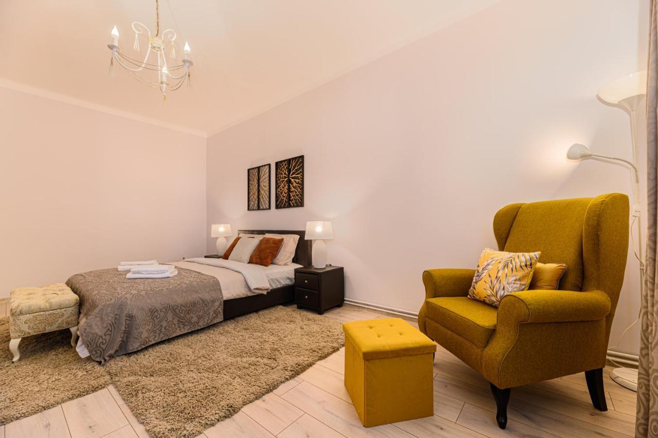 Chic&View Brasov Apartment Eksteriør bilde