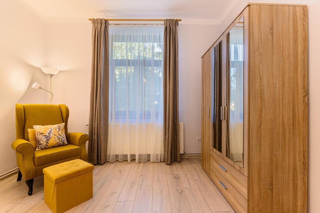 Chic&View Brasov Apartment Eksteriør bilde