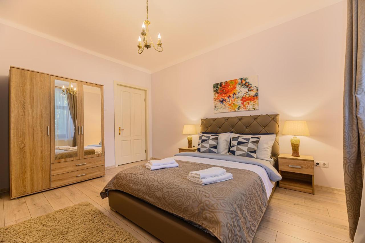 Chic&View Brasov Apartment Eksteriør bilde